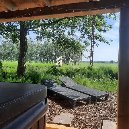 Wellness Lodge Aan De Braassem Rijnsaterwoude Exterior photo